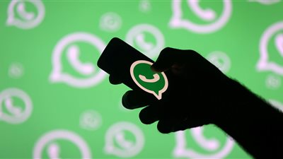 ضبط طالب اشترك فى جروب واتس آب لإرسال إجابات الثانوية العامة 2018