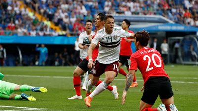 كأس العالم 2018.. تشيتشاريتو يقاسم هيرنانديز على لقب أفضل هداف في تاريخ المكسيك 