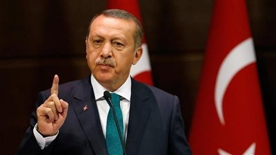 فيديو| محلل سياسي: أردوغان يضيق الخناق على المعارضة لبقائه فى الحكم