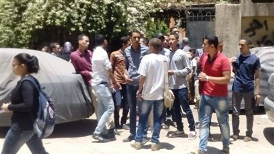 بدء امتحان اللغة الأجنبية في الثانوية الأزهرية بسوهاج