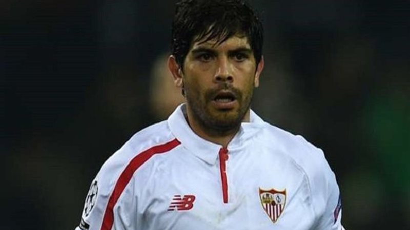  إيفر بانيجا لاعب