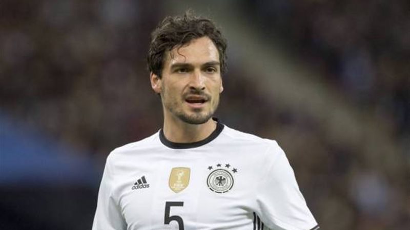 ماتش هوملز لاعب منتخب