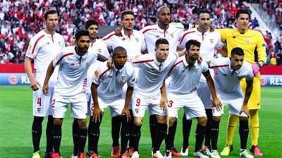 لينجليت أولي صفقات برشلونة في الصيف