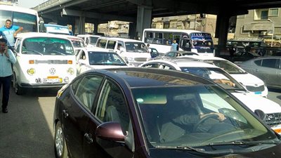 صور| اختناق مروري بمحيط ميدان الجيزة