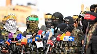 فصائل المقاومة الفلسطينية تقصف مواقع إسرائيلية علي حدود غزة