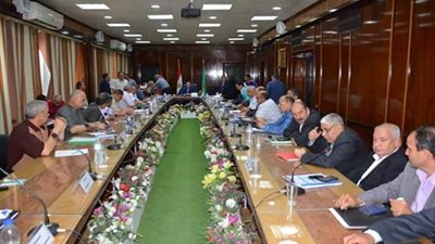الشعراوي: سرعة الانتهاء من الدراسة القانونية لمشكله احدى المواطنات 