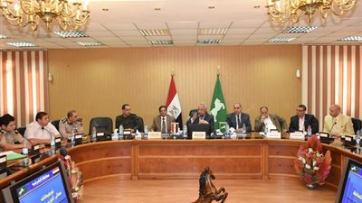 محافظ الشرقية: إقامة محطتي مياه شرب وصرف صحي بمشتول السوق والزقازيق بـ 720 مليون جنيه