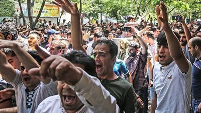 تصاعد الاحتجاجات ضد النظام الايراني الحاكم
