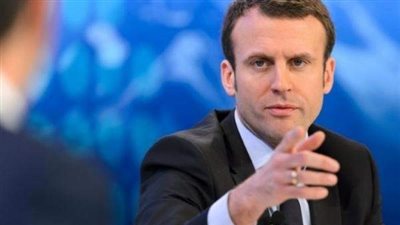 ماكرون: يجب أن نصل لحل يتماشى مع القيم الأوروبية