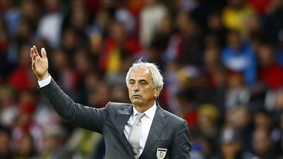 مدرب اليابان يعلق علي اللعب السلبي أمام بولندا