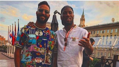 صور.. ميدو مع أساطير كرة القدم في العالم