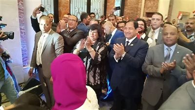 صور.. بعد ثماني أعوام.. إفتتاح المركز الثقافى بـ