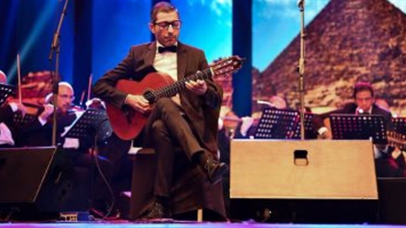 عازف الجيتار المصرى