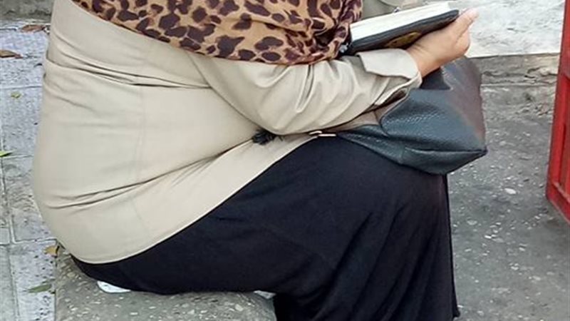بكاء أم 