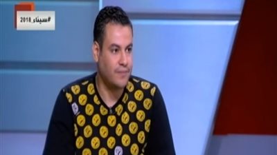 فيديو| مصور المنتخب المصري: 99% من أخبار تواجد الفنانين مع اللاعبين شائعات