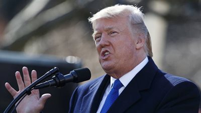 ترامب يوجه انتقادات لاذعة ضد قوانين الهجرة