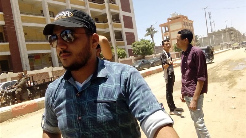 طالب ثانوية عامة