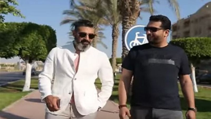 الفنان ياسر جلال