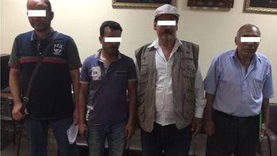 ضبطأربعة من مسؤولي مجلس مدينة ميت غمر لتواطئهم في إصدار رخص بناء