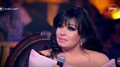 فيفى عبدة تتالق فى وصلة رقص جديدة