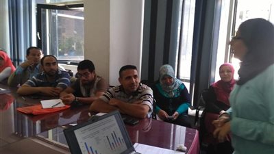 صور| دورة تدريبية فى التعامل مع الأمراض التنفسية الحادة بـ