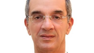 وزير الاتصالات يحضر انطلاق تصنيع 