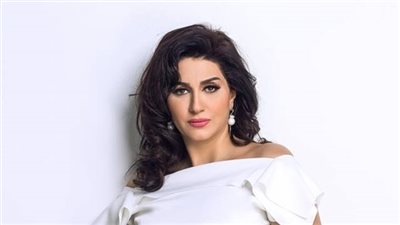 وفاء عامر تستمتع بالصيف على طريقتها الخاصة