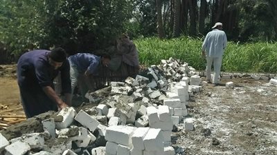 حملة مكبرة لإزالة المباني المخالفة بـ أبوقرقاص في المنيا