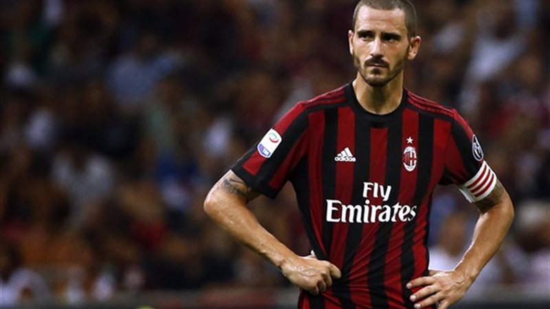 بونوتشي لاعب ميلان