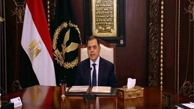 وزير الداخلية يحل مشاكل الرقم القومي لـ