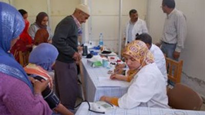 تنظيم قافلة طبية تستهدف 946 مواطنا بـ