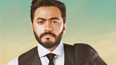عمرو سعد يهنئ تامر حسني على 