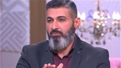 ياسر جلال يدشن هاشتاج 