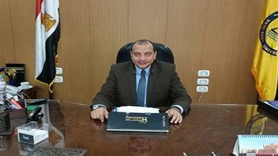 رئيس جامعة بني سويف يعلن بدء الدراسات العليا بكلية السياسة والاقتصاد