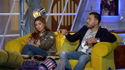 خالد عليش مع زوجته في رحلة إلى مغارة جعيتا