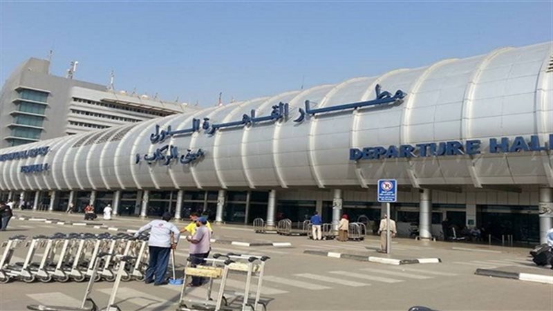 مطار القاهرة 