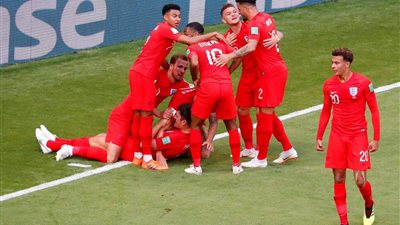إنجلترا إلى نصف نهائي كأس العالم بعد غياب منذ 1990