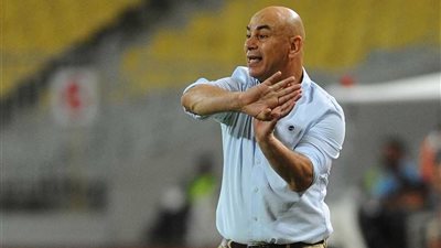 المصري: البعض في بورسعيد يريد الوقيعة بين المجلس وحسام حسن