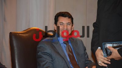 صور.. وزير الشباب والرياضة يشارك في مؤتمر 
