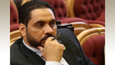 محمود عطية لـ