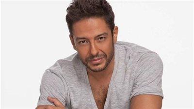 حماقي ينشر صورة جديدة عبر تويتر 