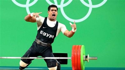 بطل رفع الأثقال: السيسي سبب تحقيقنا للإنجازات 