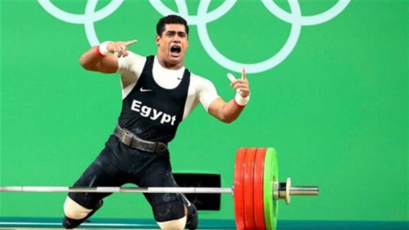 محمد إيهاب بطل رفع
