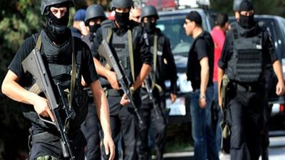 عاجل.. تبادل لإطلاق النار بين الأمن التونسي وإرهابيين غرب البلاد