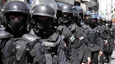  ضبط 60 طنًا من الألعاب النارية بـ 