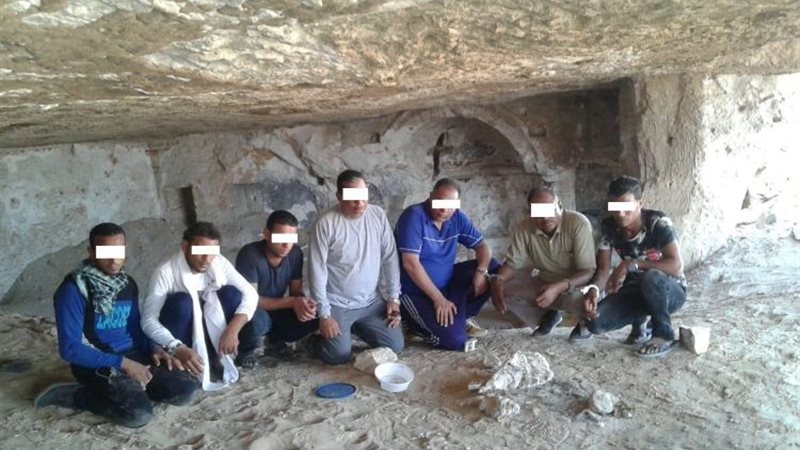 المتهمين بالمضبوطات