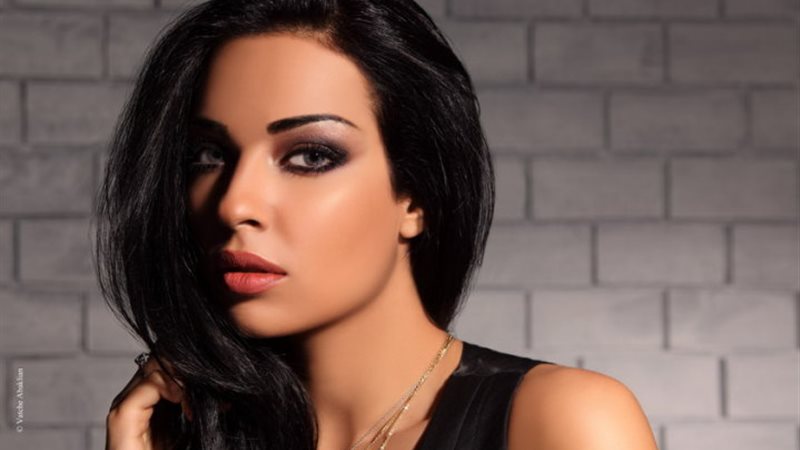 نادين نجيم 