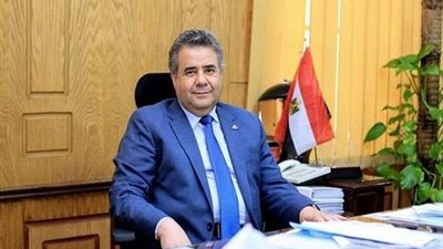 بعد تلاعب بالنتائج.. رئيس جامعة بنها يشكل لجنة للتأكد من جودة أعمال الامتحانات 