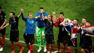 موعد نهائي كأس العالم 2018 بين فرنسا وكرواتيا 