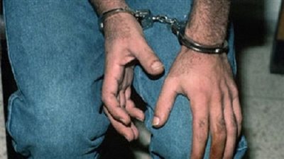 ضبط عاطلين لسرقتهم أجهزة متنوعة من شركة بـ القاهرة